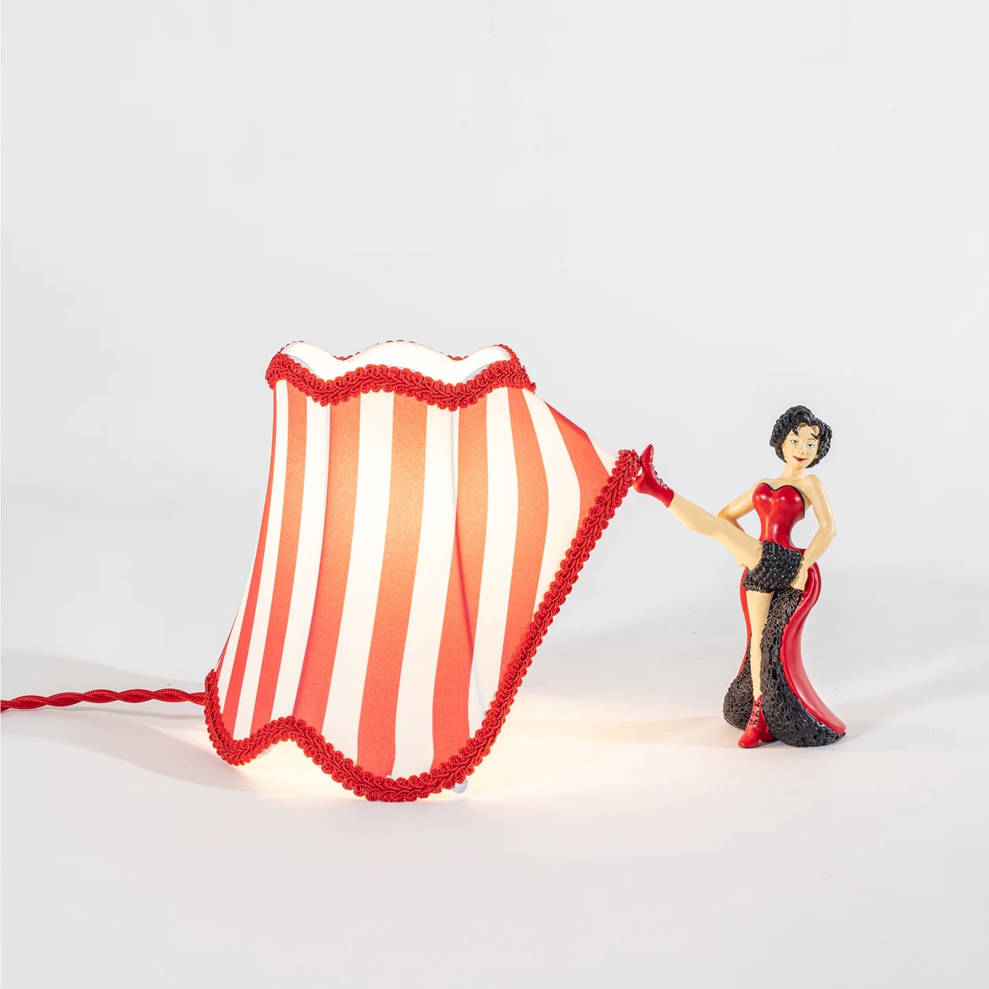 Seletti - "Circus-Lucy" Abat-Jour In Resina, Pz 1 81,150 45,0 44,63 22 Metallo E Poliestere-Cm30.3×18.2x18.7 - Rosso